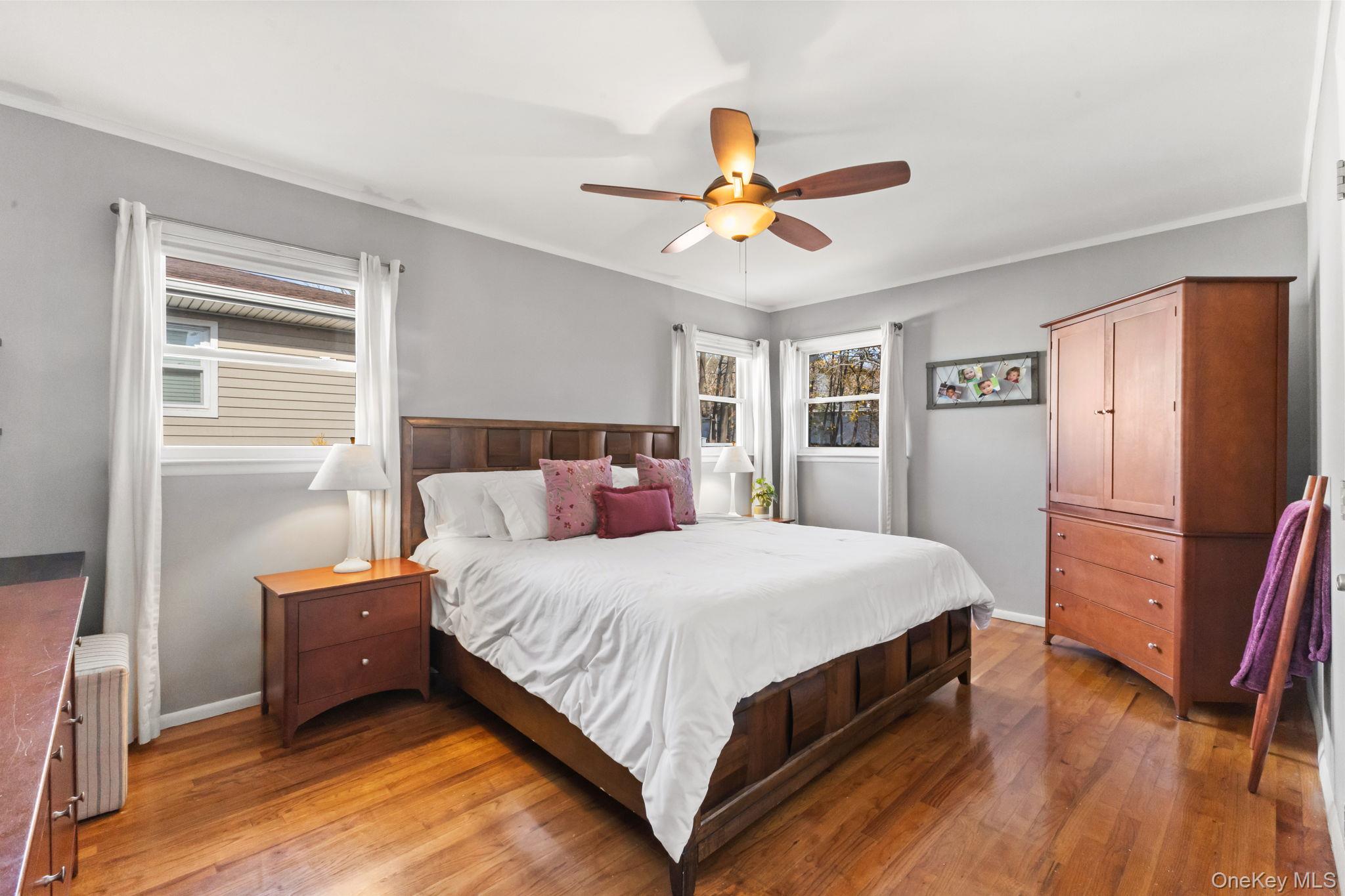 #13 photo, 20 Wolf Road, 纽约州 Croton-on-Hudson , NY 10520