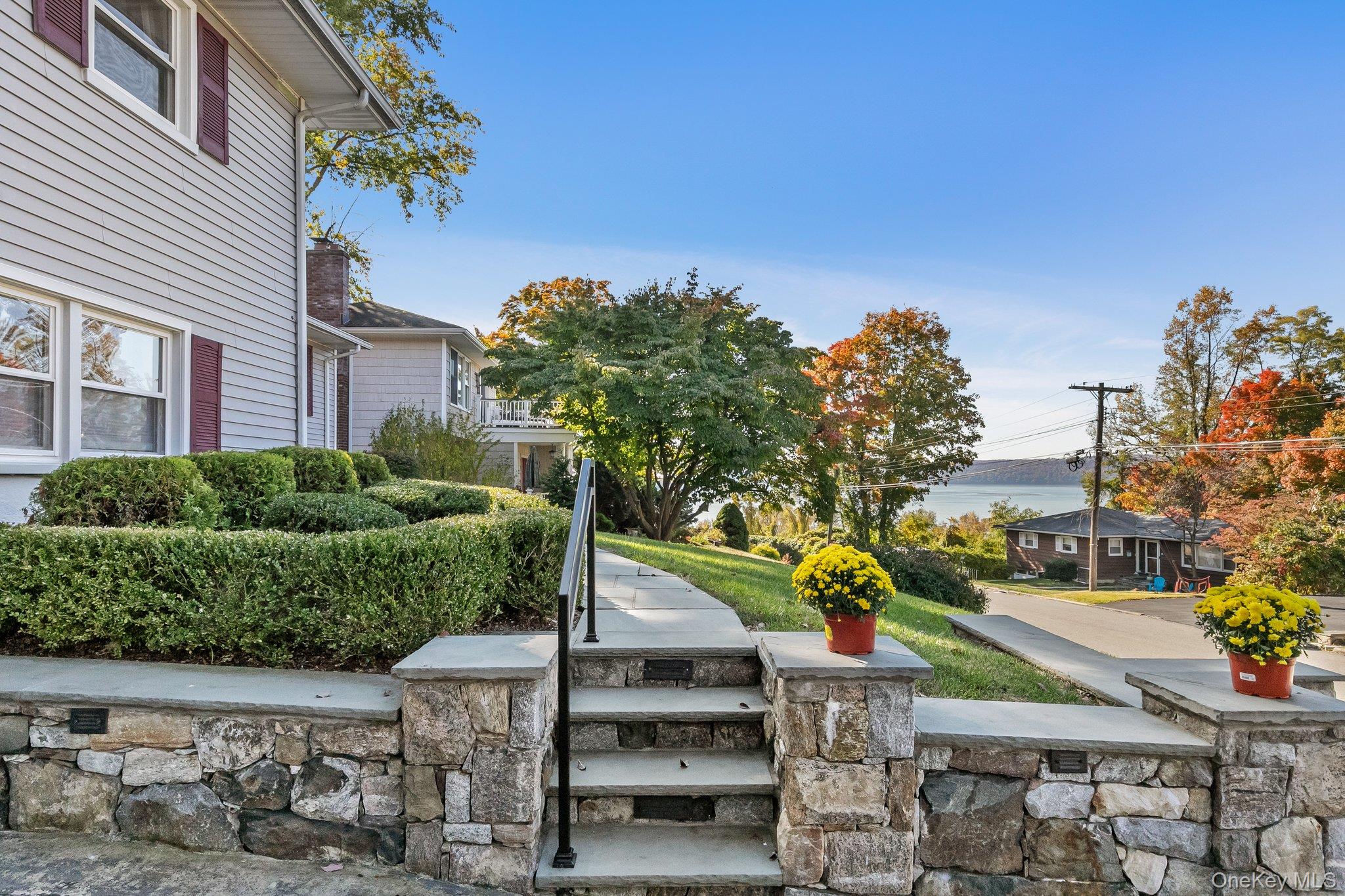 #3 photo, 20 Wolf Road, 纽约州 Croton-on-Hudson , NY 10520