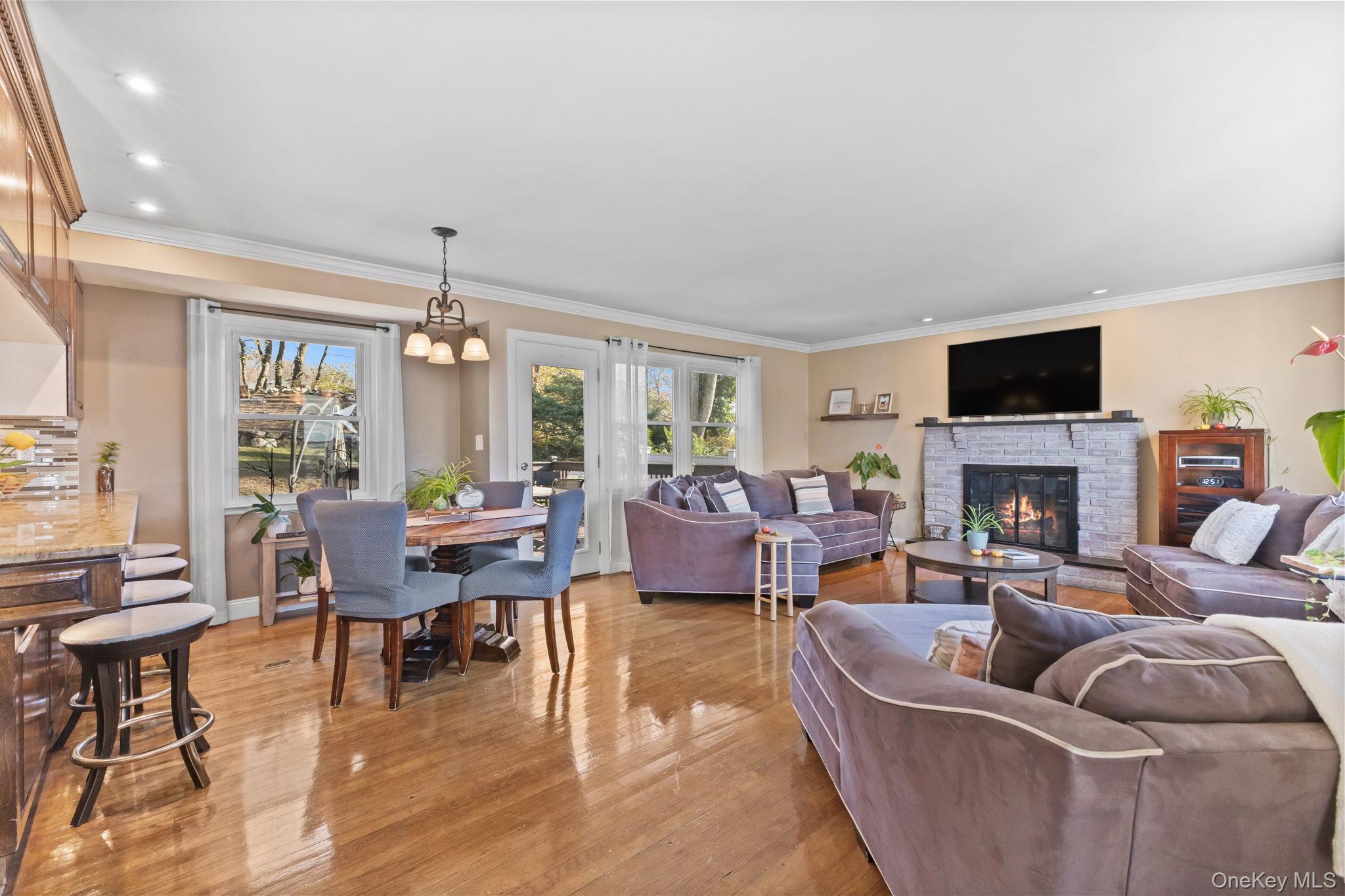 #6 photo, 20 Wolf Road, 纽约州 Croton-on-Hudson , NY 10520