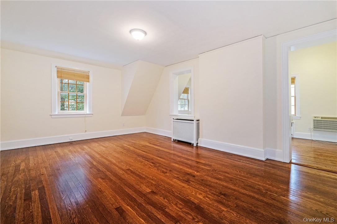 #16 photo, 43 Palmer Avenue, Scarsdale , NY 10583