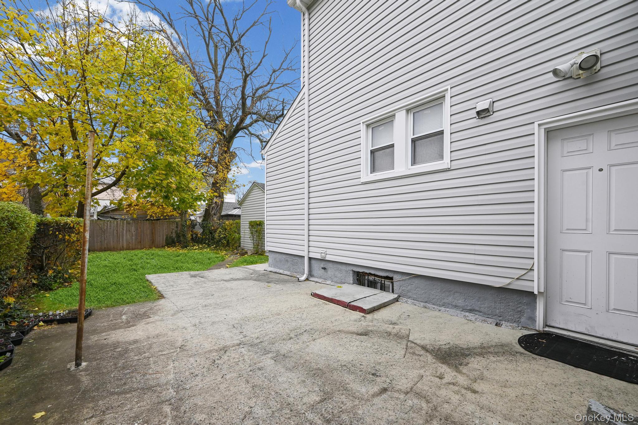 #4 photo, 188-31 Lewiston Avenue, Saint Albans , NY 11412