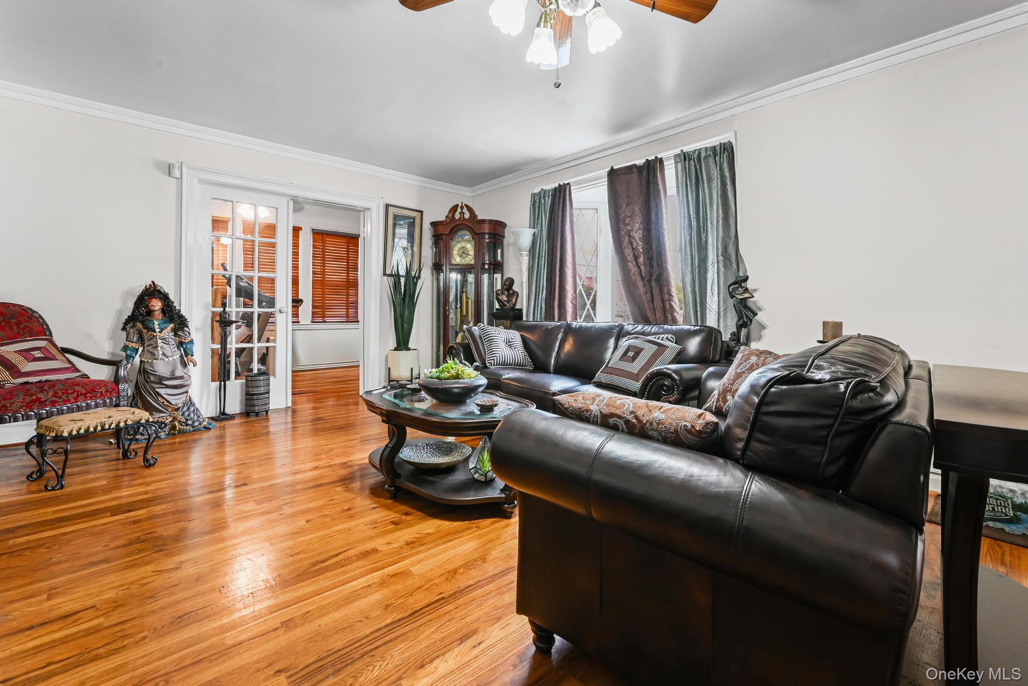 #9 photo, 188-31 Lewiston Avenue, Saint Albans , NY 11412