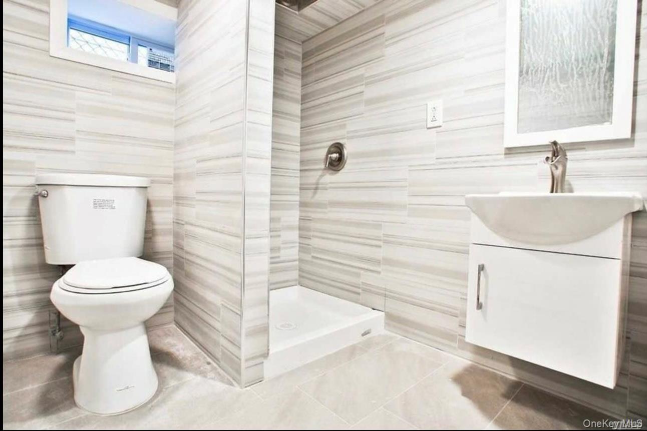 #14 photo, 19456 114th Road, 皇后区 Saint Albans , NY 11412