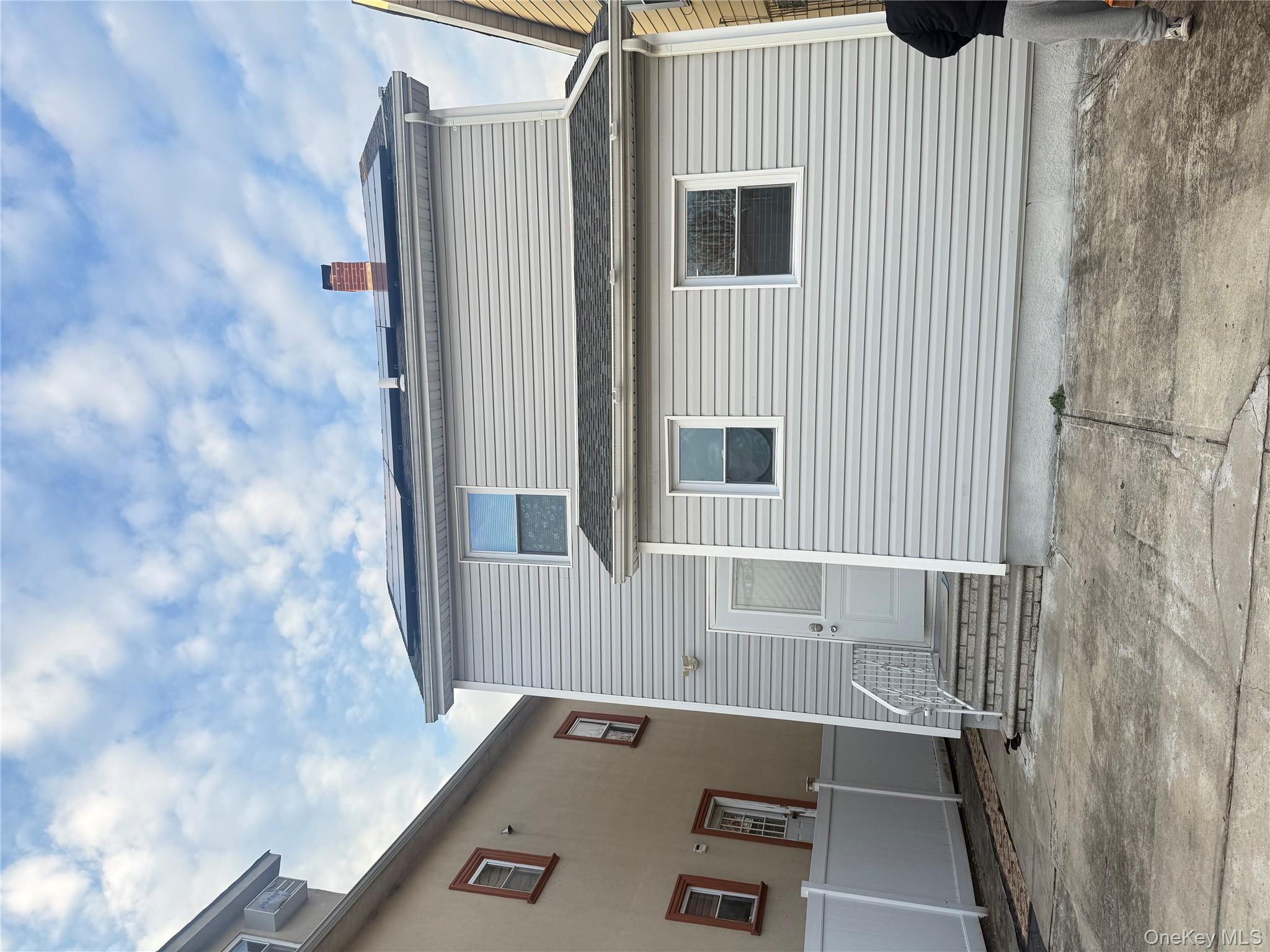 #2 photo, 19456 114th Road, 皇后区 Saint Albans , NY 11412