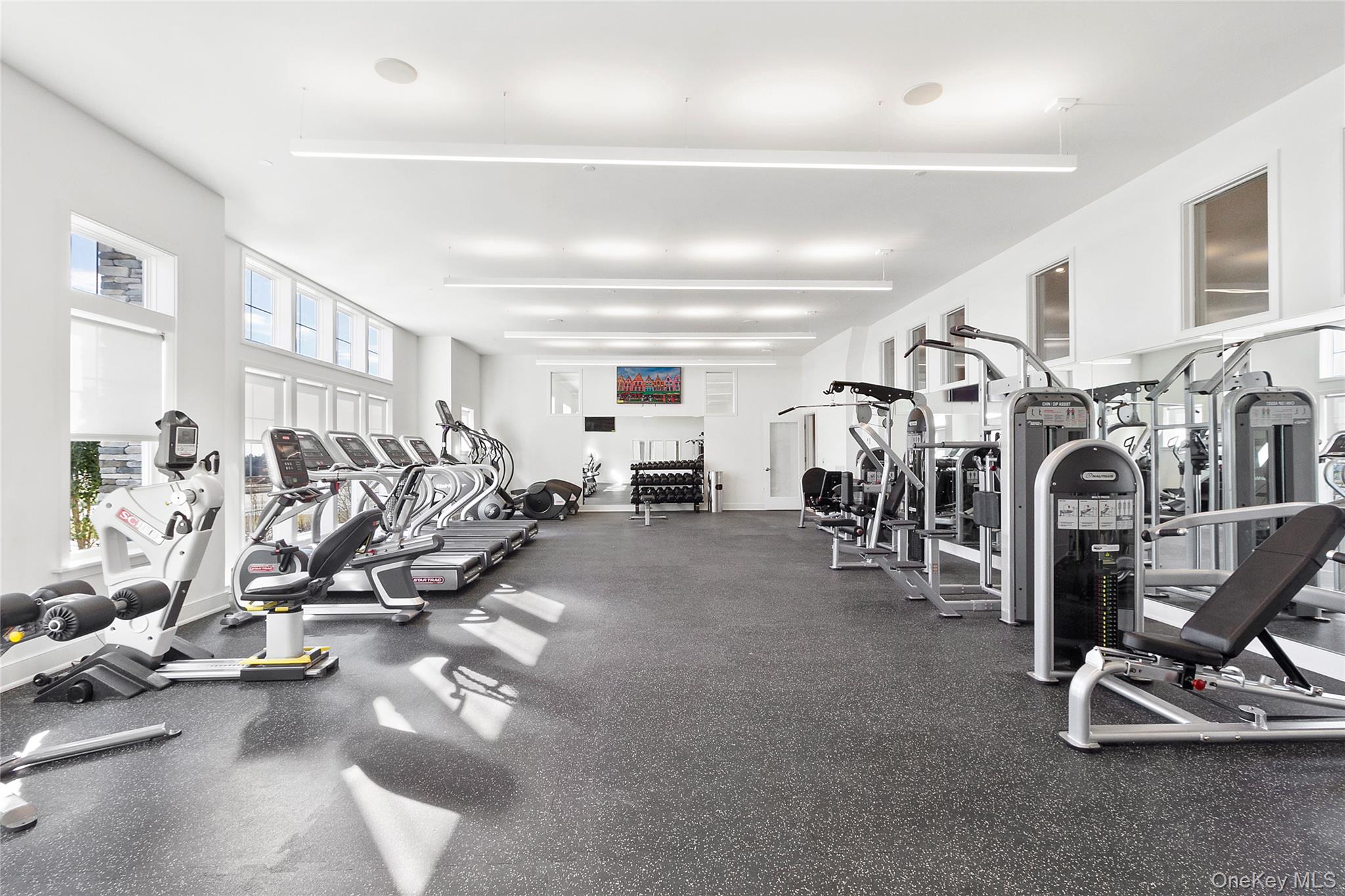 #13 photo, 329 Silver Timber Drive, 롱 아일랜드 Yaphank , NY 11980