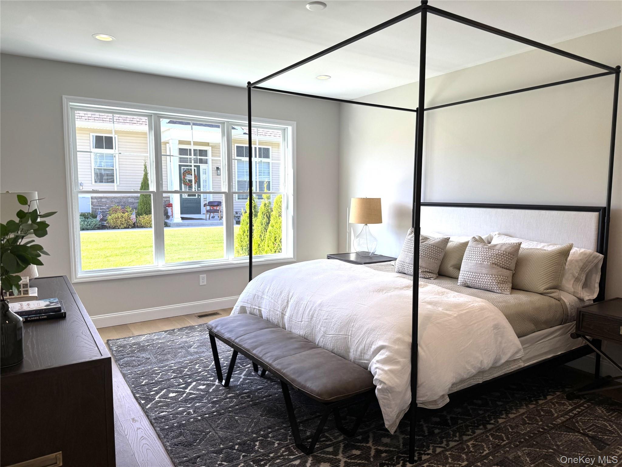 #6 photo, 329 Silver Timber Drive, 롱 아일랜드 Yaphank , NY 11980