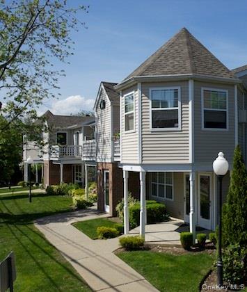 #1 photo, 55 Fifth Avenue, Саффолк ‖ Bay Shore , NY 11706