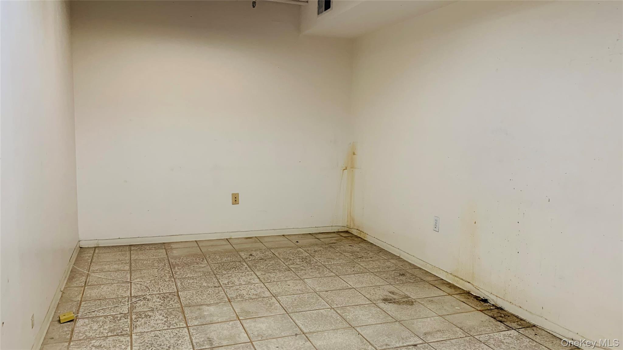 #10 photo, 13681 Roosevelt Avenue, 法拉盛 Flushing , NY 11354