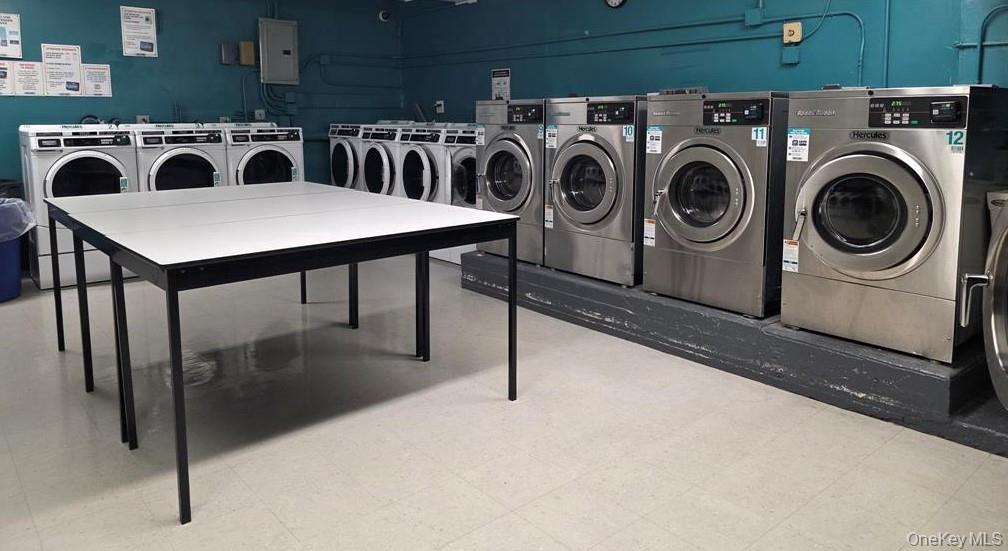 #4 photo, 84-01 main street, קווינס Briarwood , NY 11435