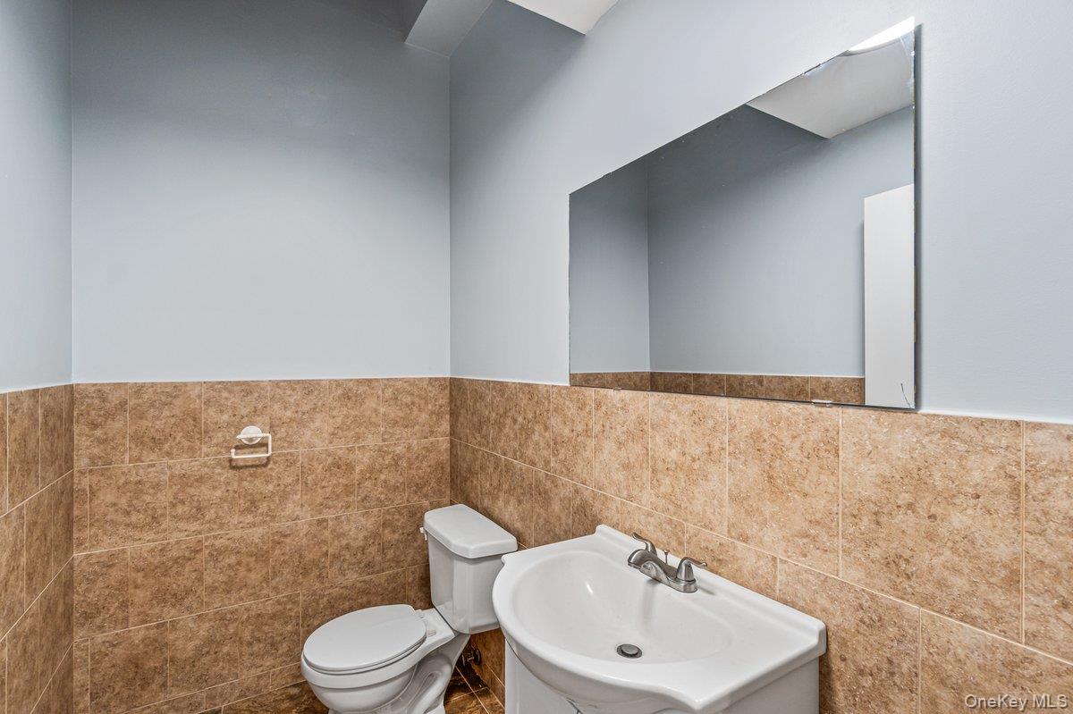 #6 photo, 58-34 59 St, Maspeth , NY 11378