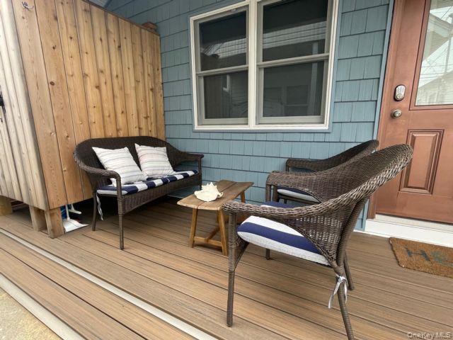 #16 photo, 190 Beach 109th Street, Rockaway Park , NY 11694