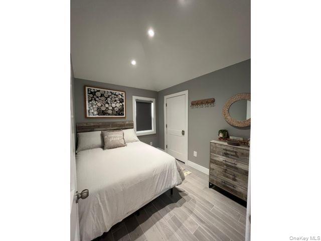 #18 photo, 190 Beach 109th Street, Rockaway Park , NY 11694