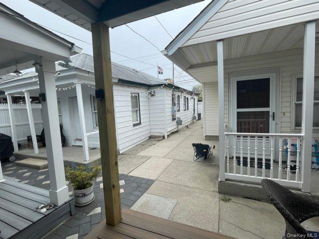 #19 photo, 190 Beach 109th Street, Rockaway Park , NY 11694