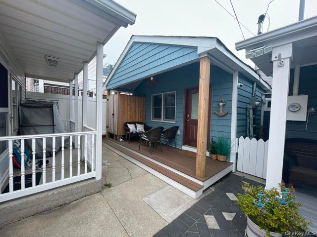 #2 photo, 190 Beach 109th Street, Rockaway Park , NY 11694