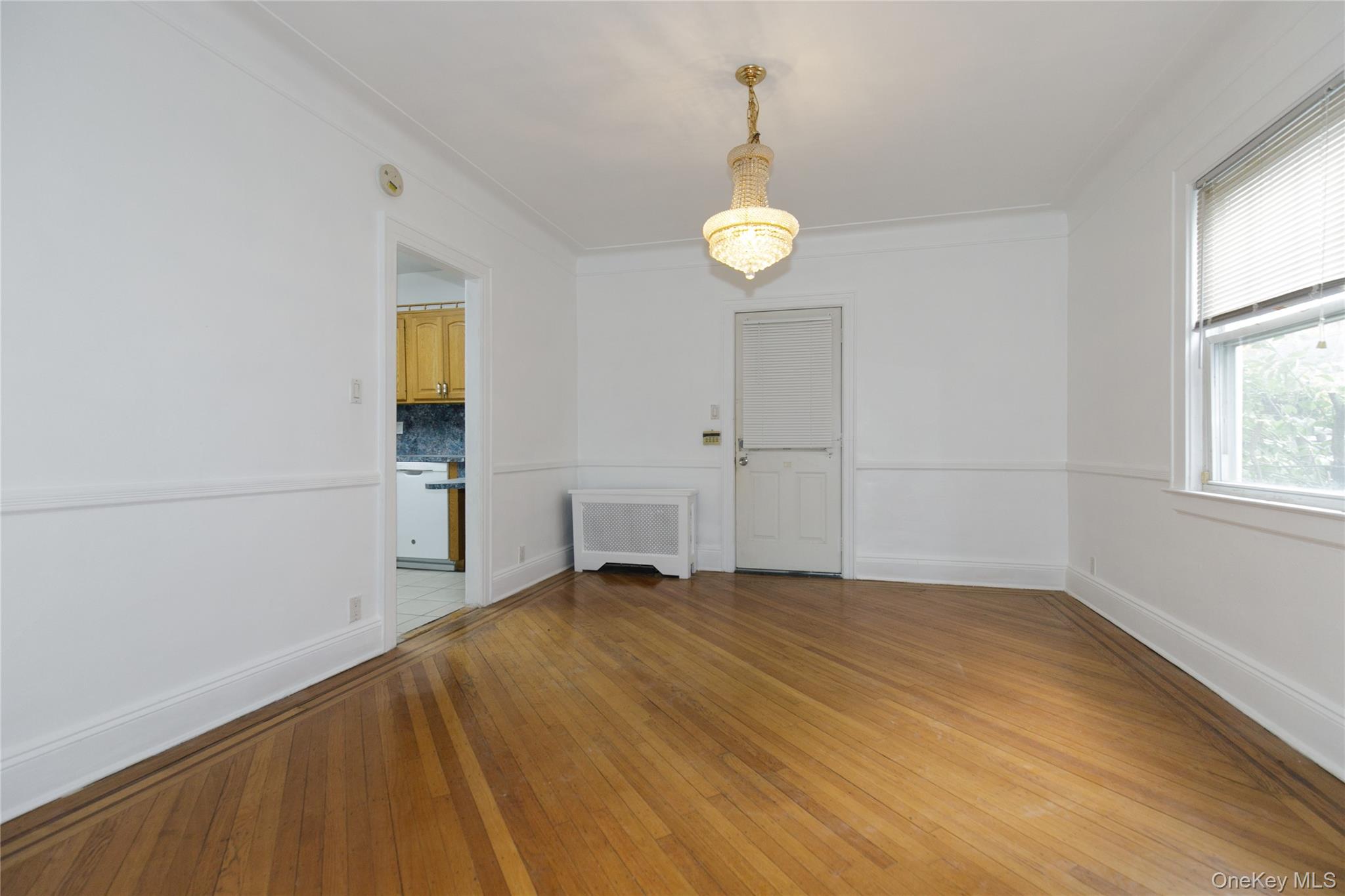 #4 photo, 4623 Arcadia Lane, Great Neck , NY 11020