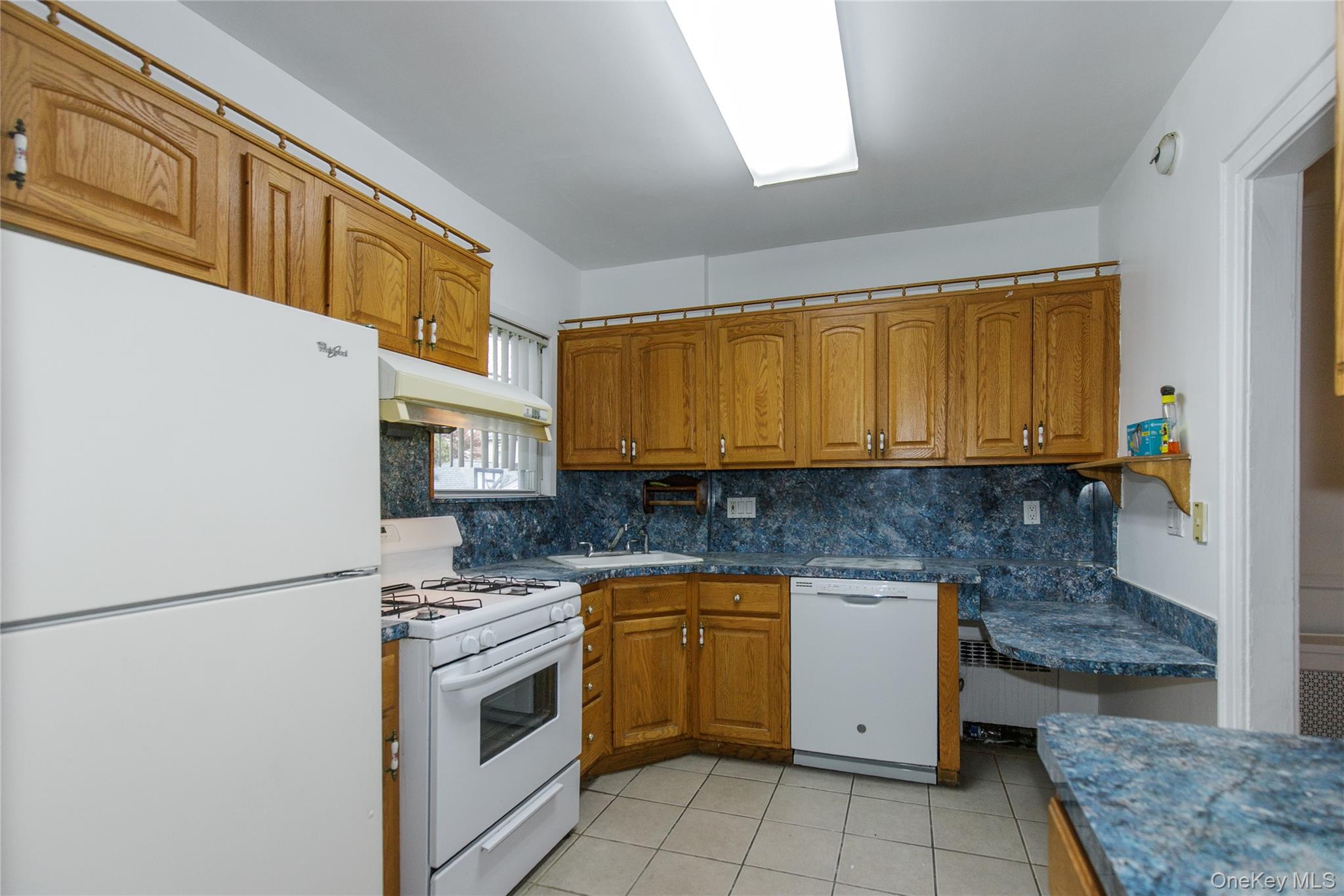 #5 photo, 4623 Arcadia Lane, Great Neck , NY 11020