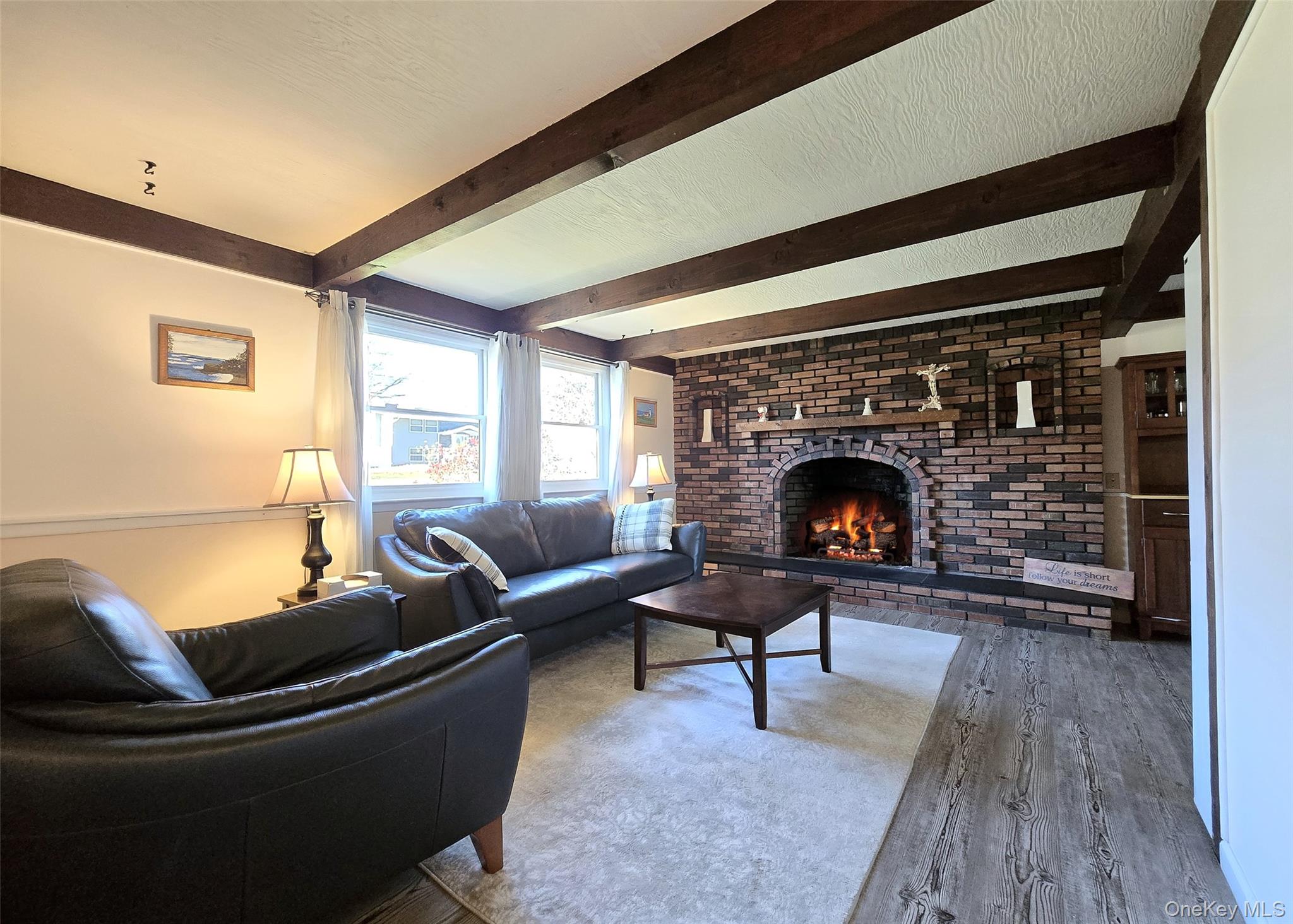 #3 photo, 373 Magnolia Drive, 东长岛 Selden , NY 11784