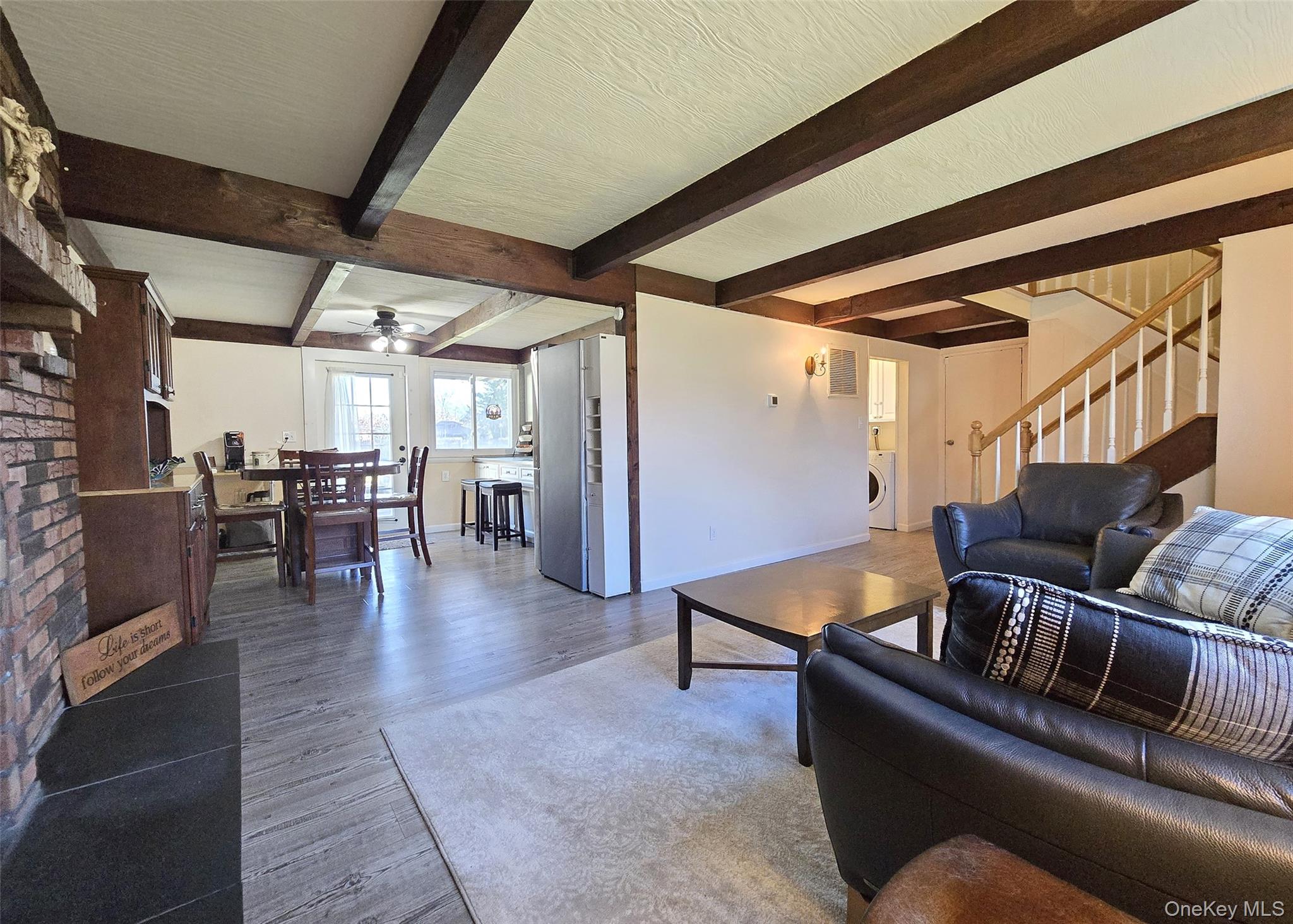 #4 photo, 373 Magnolia Drive, 东长岛 Selden , NY 11784