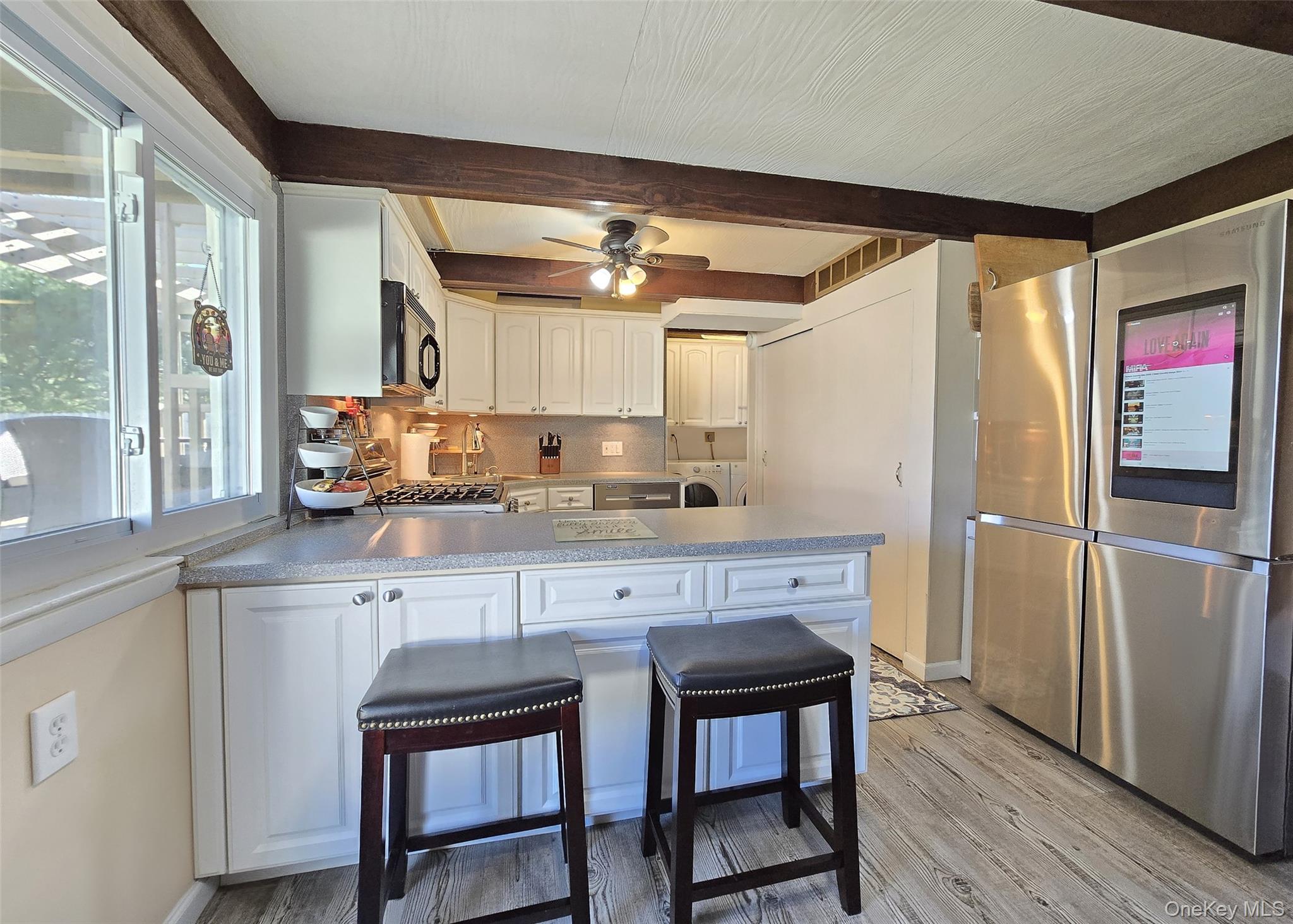 #8 photo, 373 Magnolia Drive, 东长岛 Selden , NY 11784