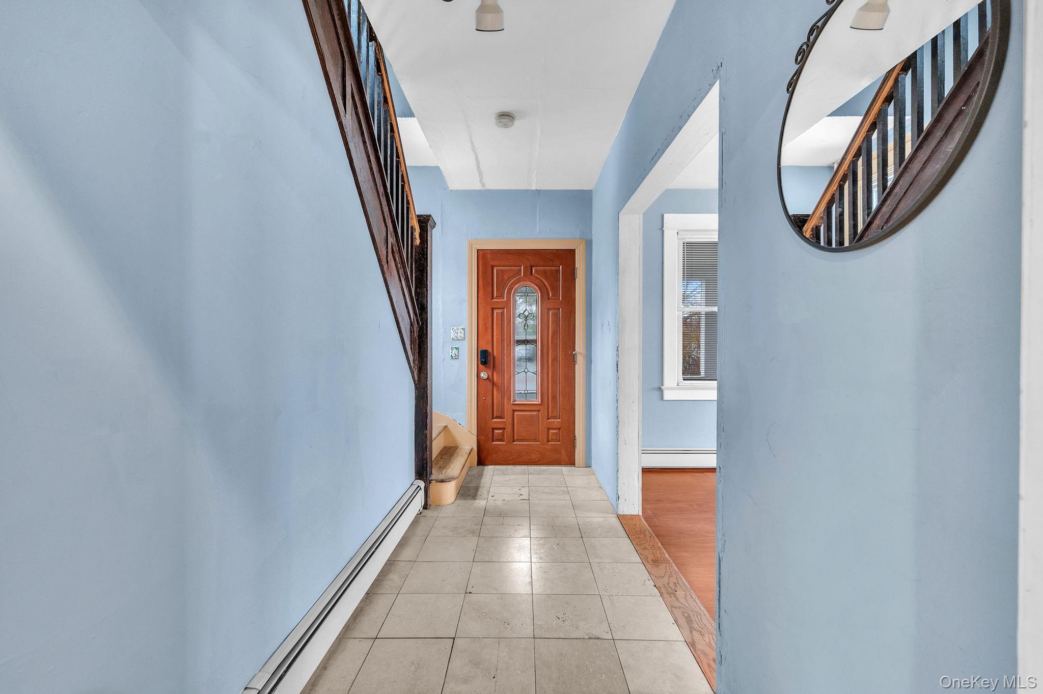 #7 photo, 4 3rd Avenue, מחוז סאפוק East Islip , NY 11730