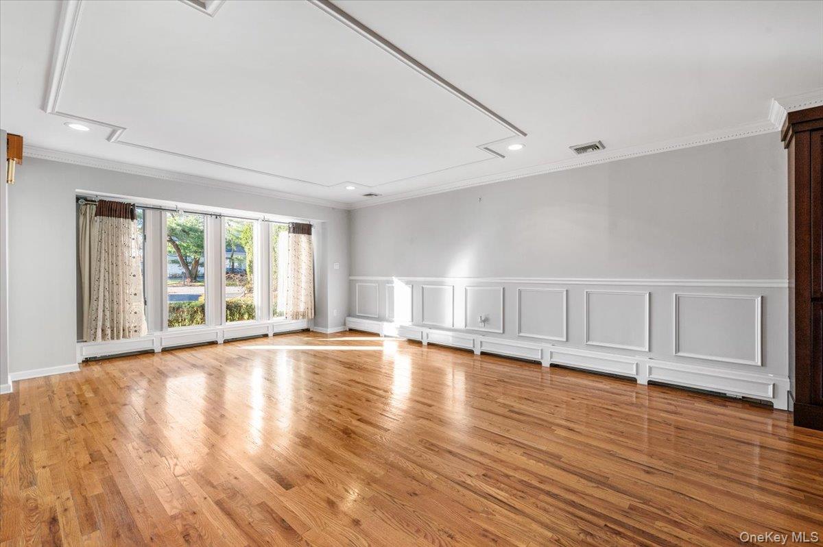 #13 photo, 10 Faulkner Lane, सफ़ोक काउंटी Dix Hills , NY 11746