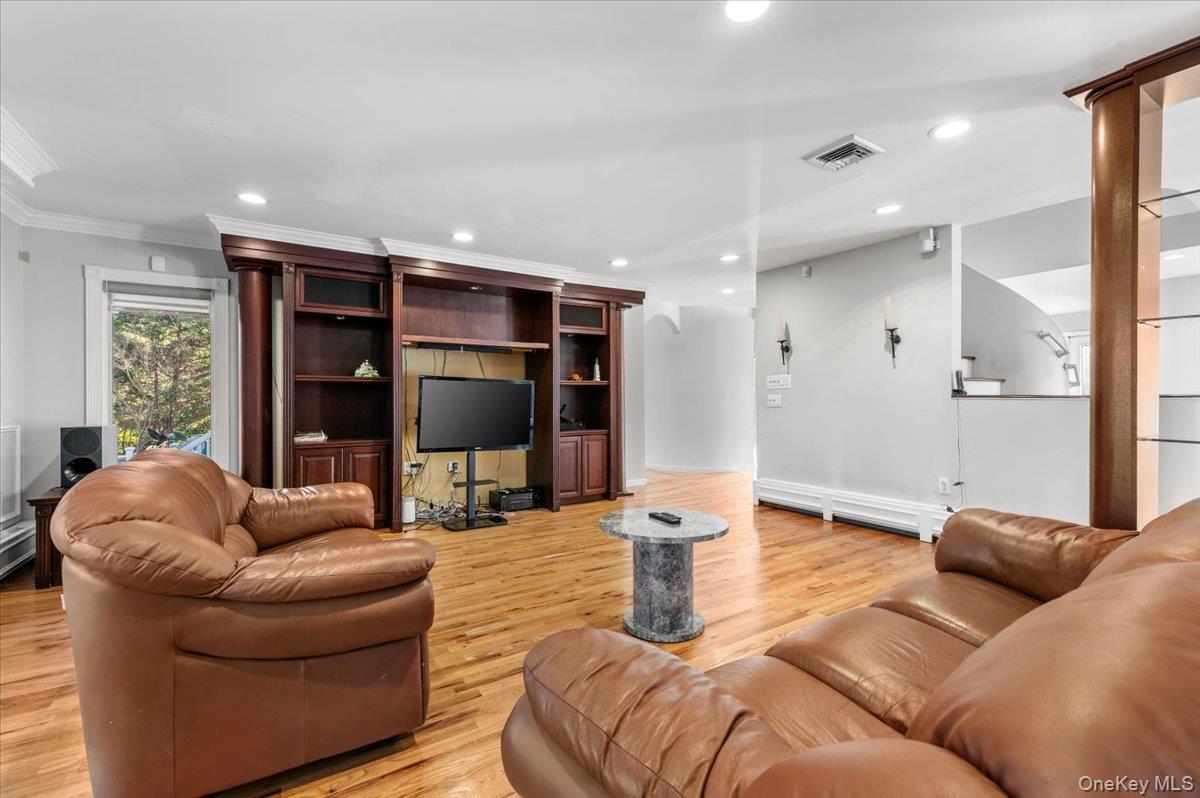 #18 photo, 10 Faulkner Lane, सफ़ोक काउंटी Dix Hills , NY 11746