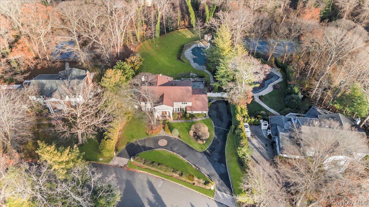 #3 photo, 10 Faulkner Lane, सफ़ोक काउंटी Dix Hills , NY 11746