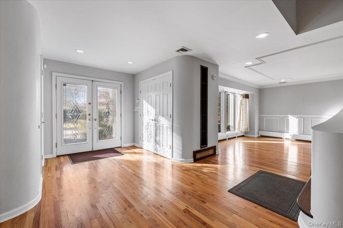 #4 photo, 10 Faulkner Lane, सफ़ोक काउंटी Dix Hills , NY 11746