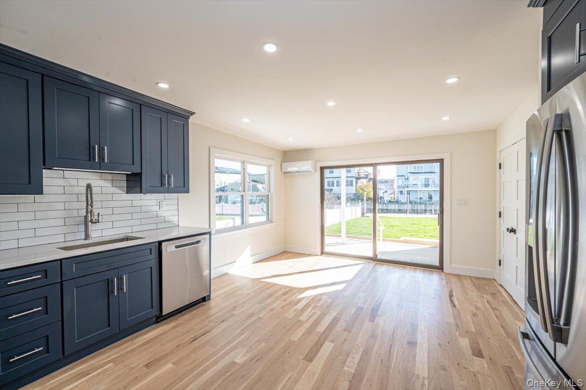 #8 photo, 55 Alhambra Road, नासाउ काउंटी Massapequa , NY 11758