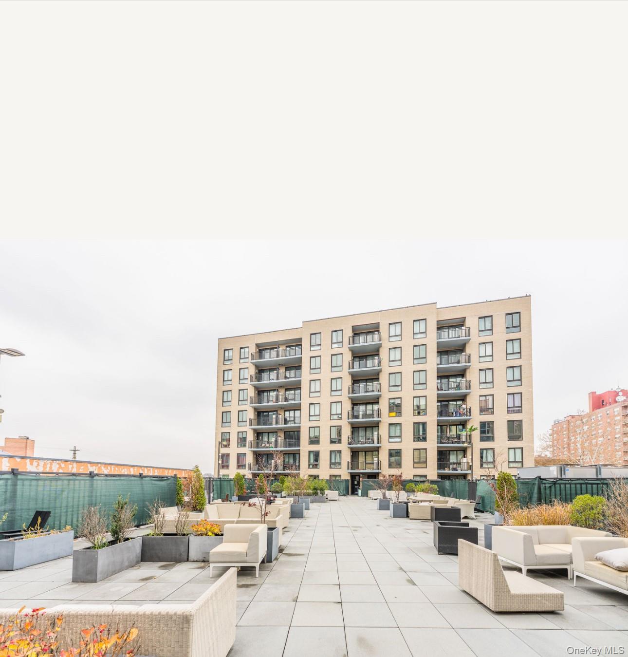 #14 photo, 45-16 NE 83rd street Street, 뉴욕퀸즈 Elmhurst , NY 11373