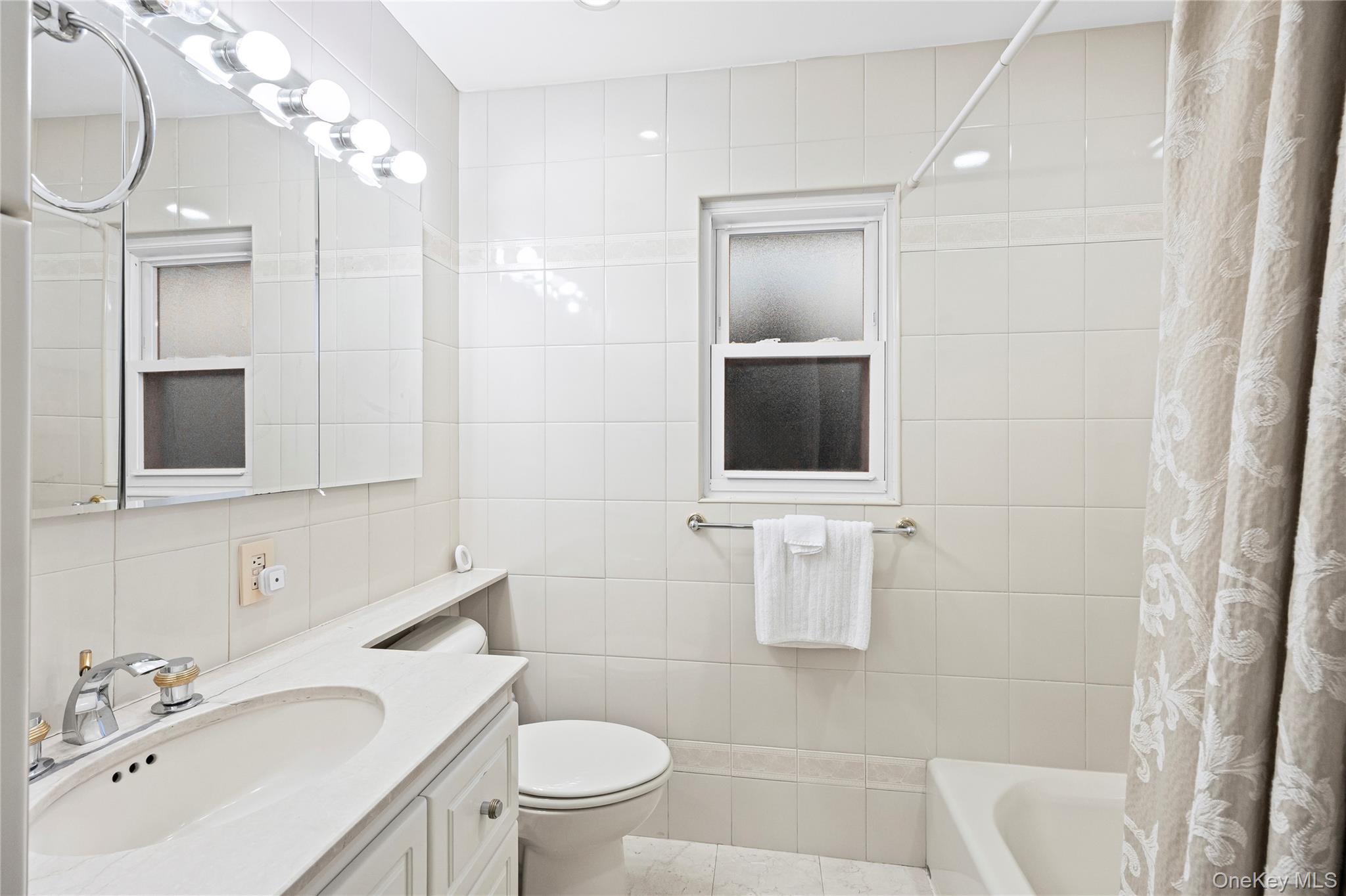 #15 photo, 1829 Bradley Court, North Bellmore , NY 11710