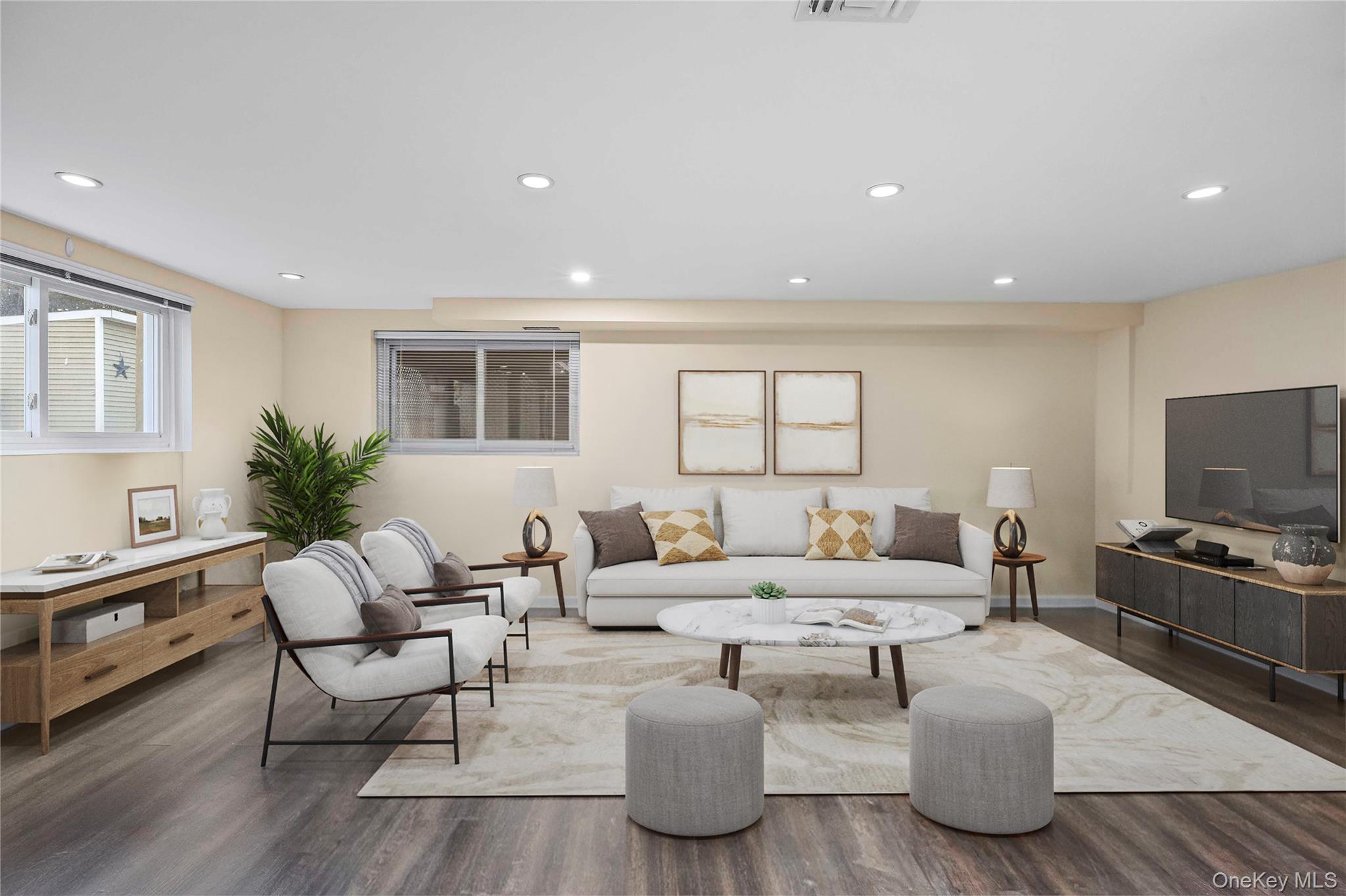 #18 photo, 1829 Bradley Court, North Bellmore , NY 11710