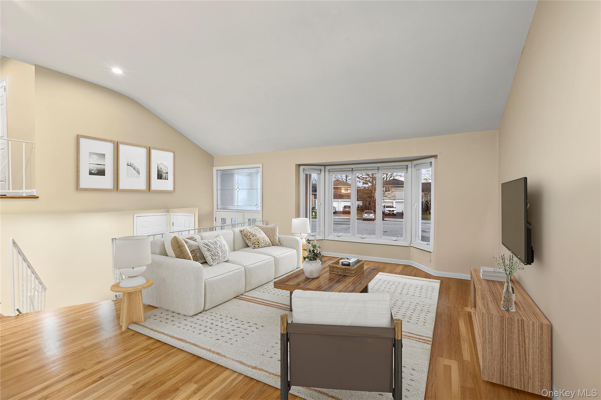 #4 photo, 1829 Bradley Court, North Bellmore , NY 11710