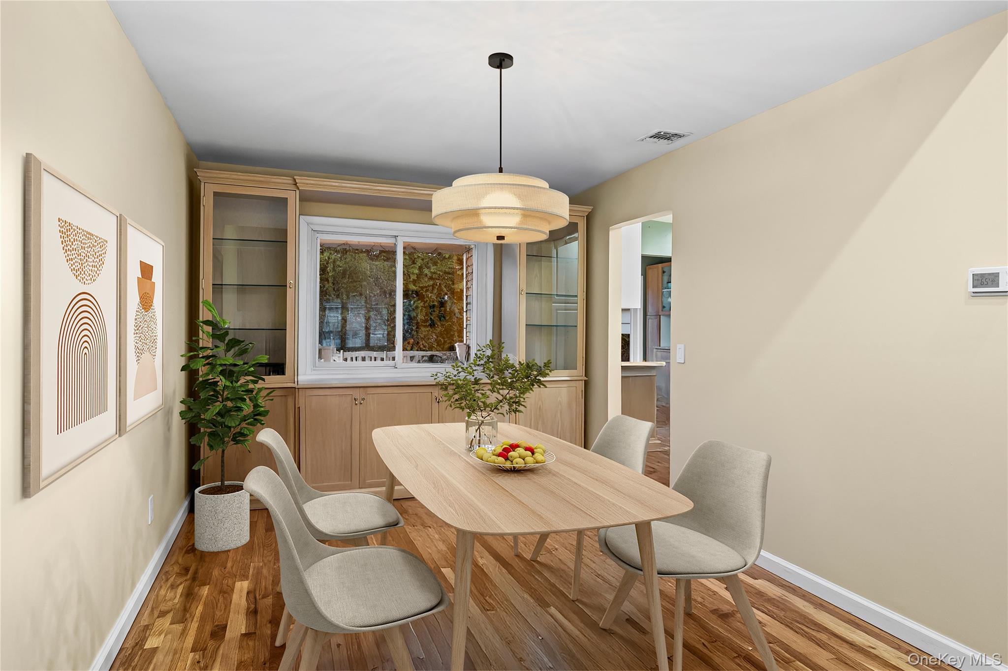 #6 photo, 1829 Bradley Court, North Bellmore , NY 11710