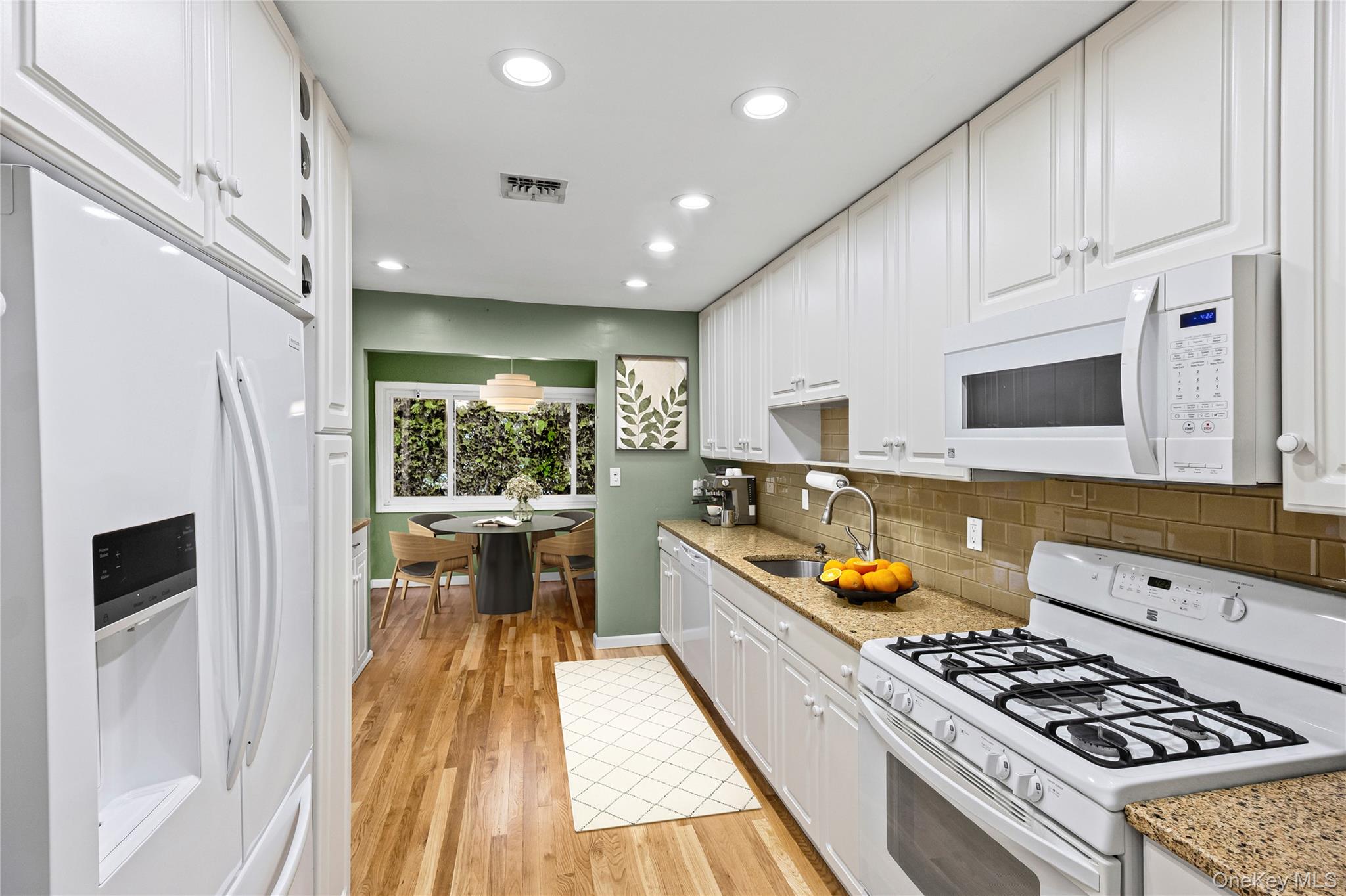 #8 photo, 1829 Bradley Court, North Bellmore , NY 11710