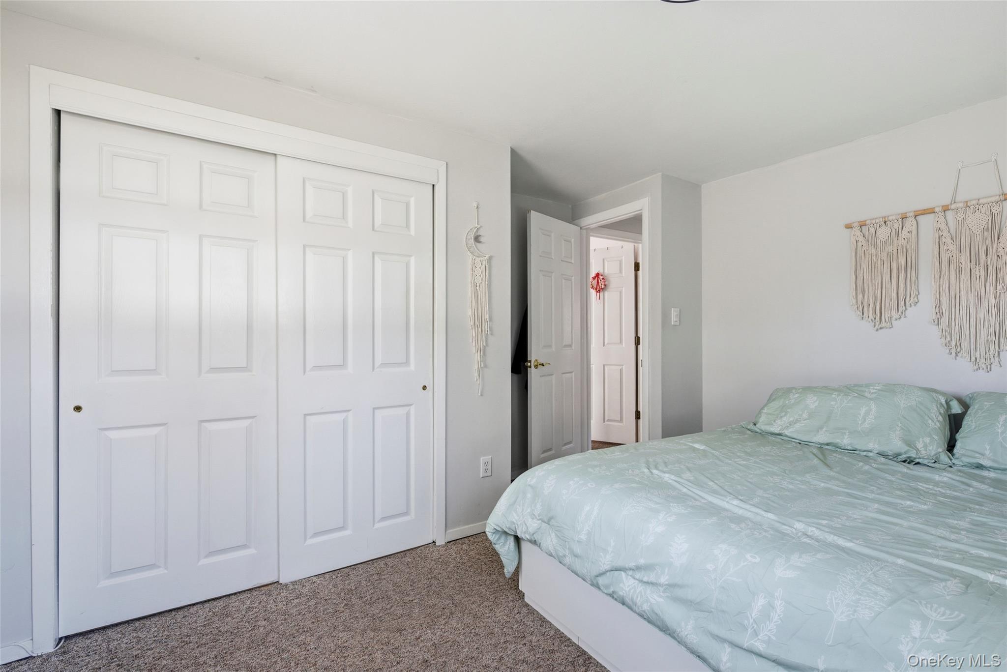 #19 photo, 33 Urban Drive, Selden , NY 11784