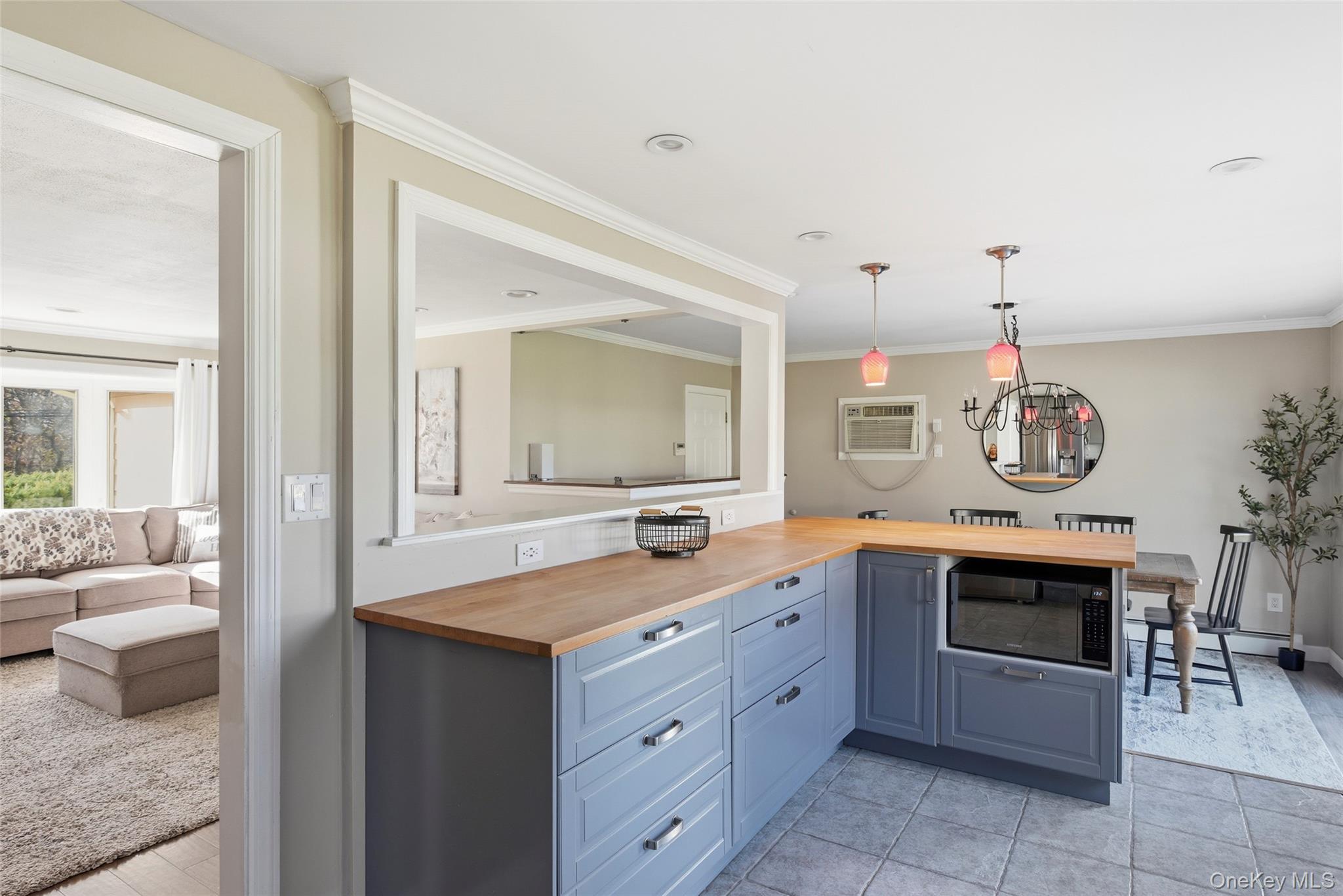 #9 photo, 33 Urban Drive, Selden , NY 11784