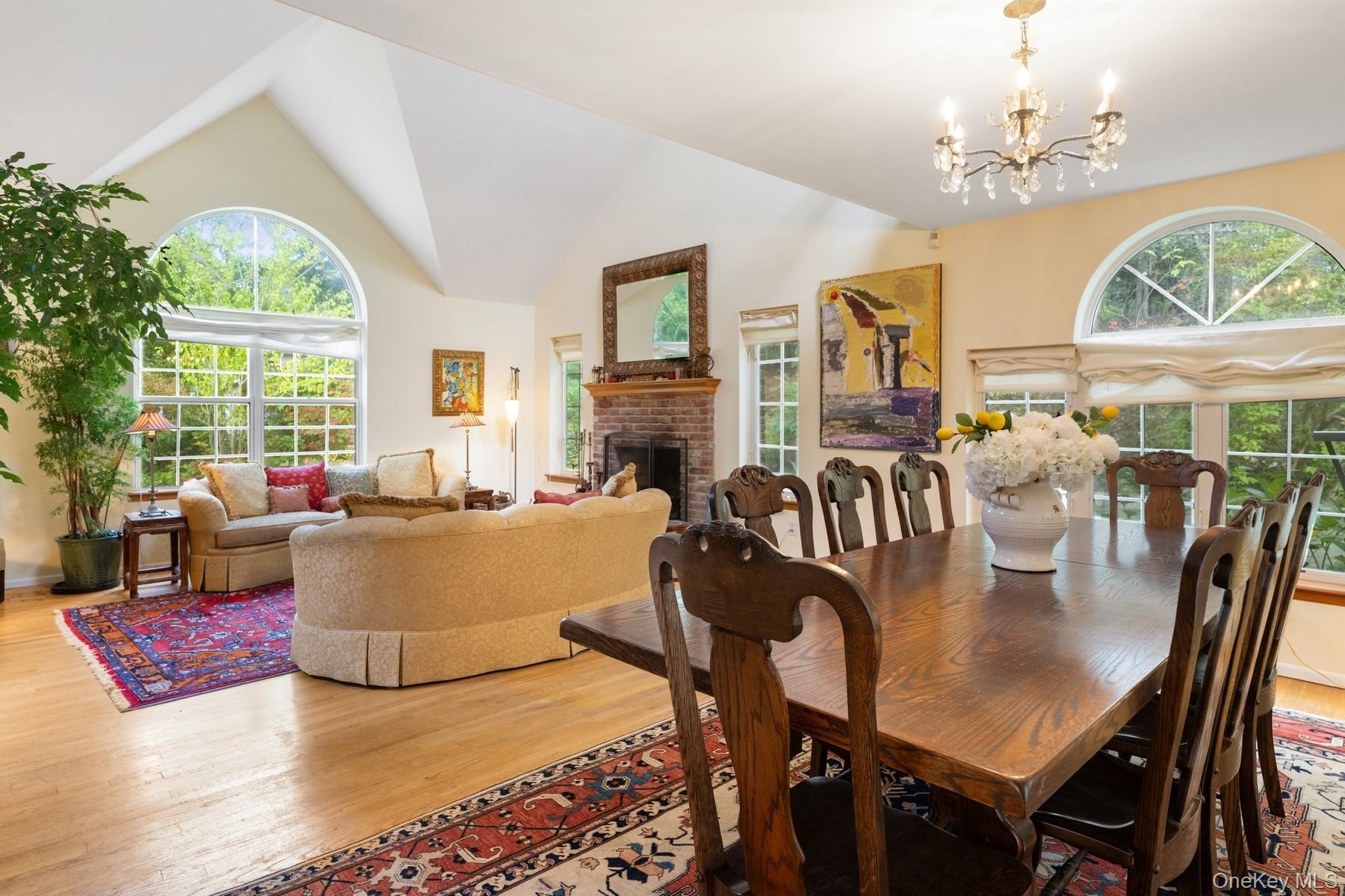 #3 photo, 6 Wolf Way, East Hampton , NY 11937