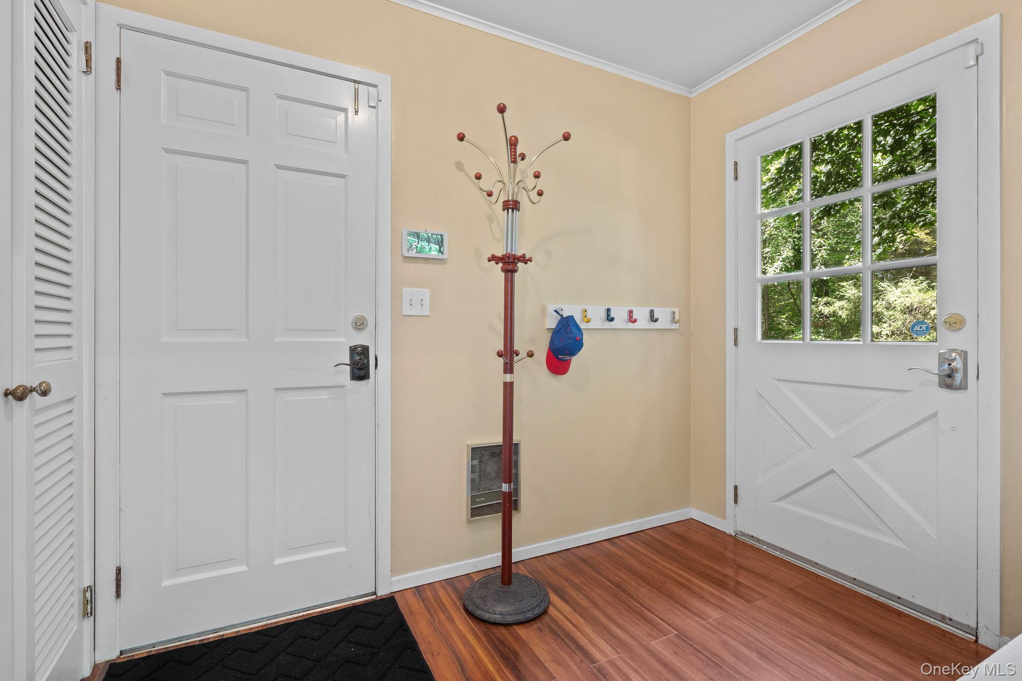 #14 photo, 342 Woodbury Road, Cold Spring Harbor , NY 11724