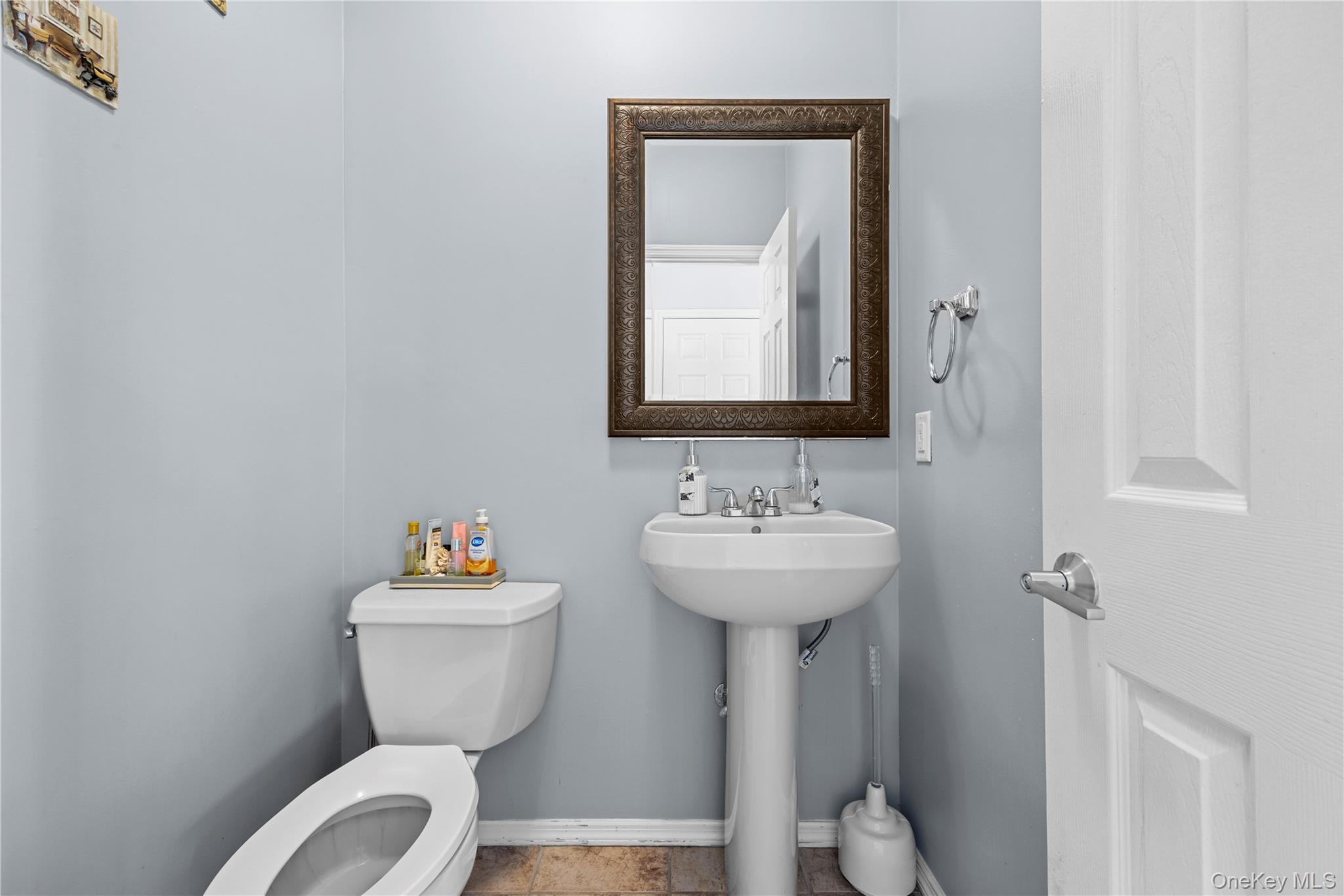 #18 photo, 7 Bittersweet Lane, 东长岛 Center Moriches , NY 11934