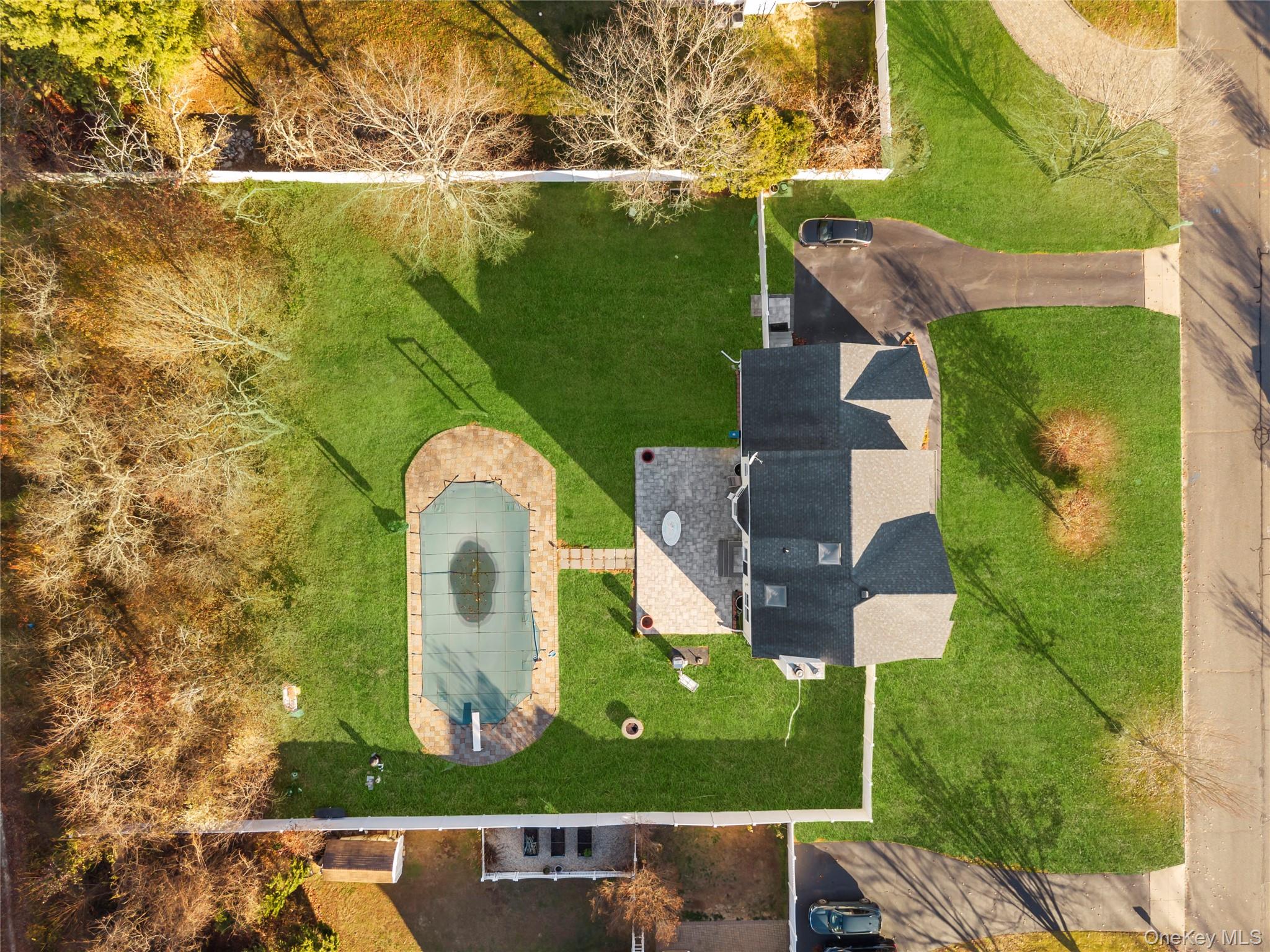 #5 photo, 7 Bittersweet Lane, 东长岛 Center Moriches , NY 11934