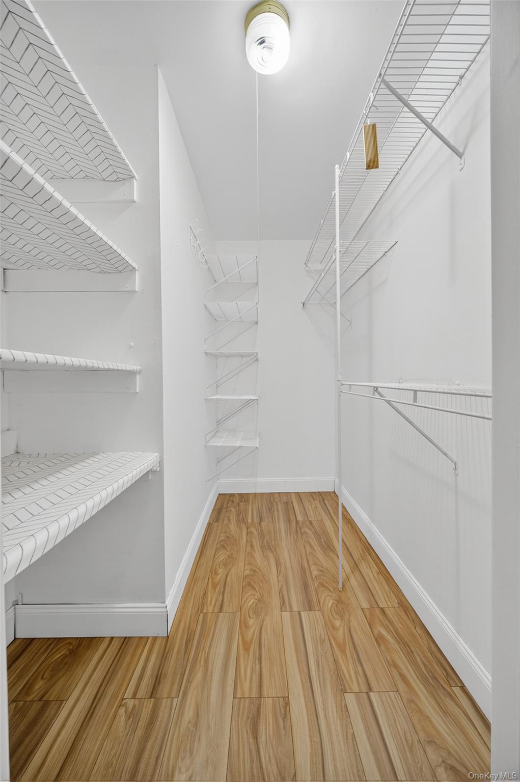 #17 photo, 10 Secora Road, 纽约州 Monsey , NY 10952