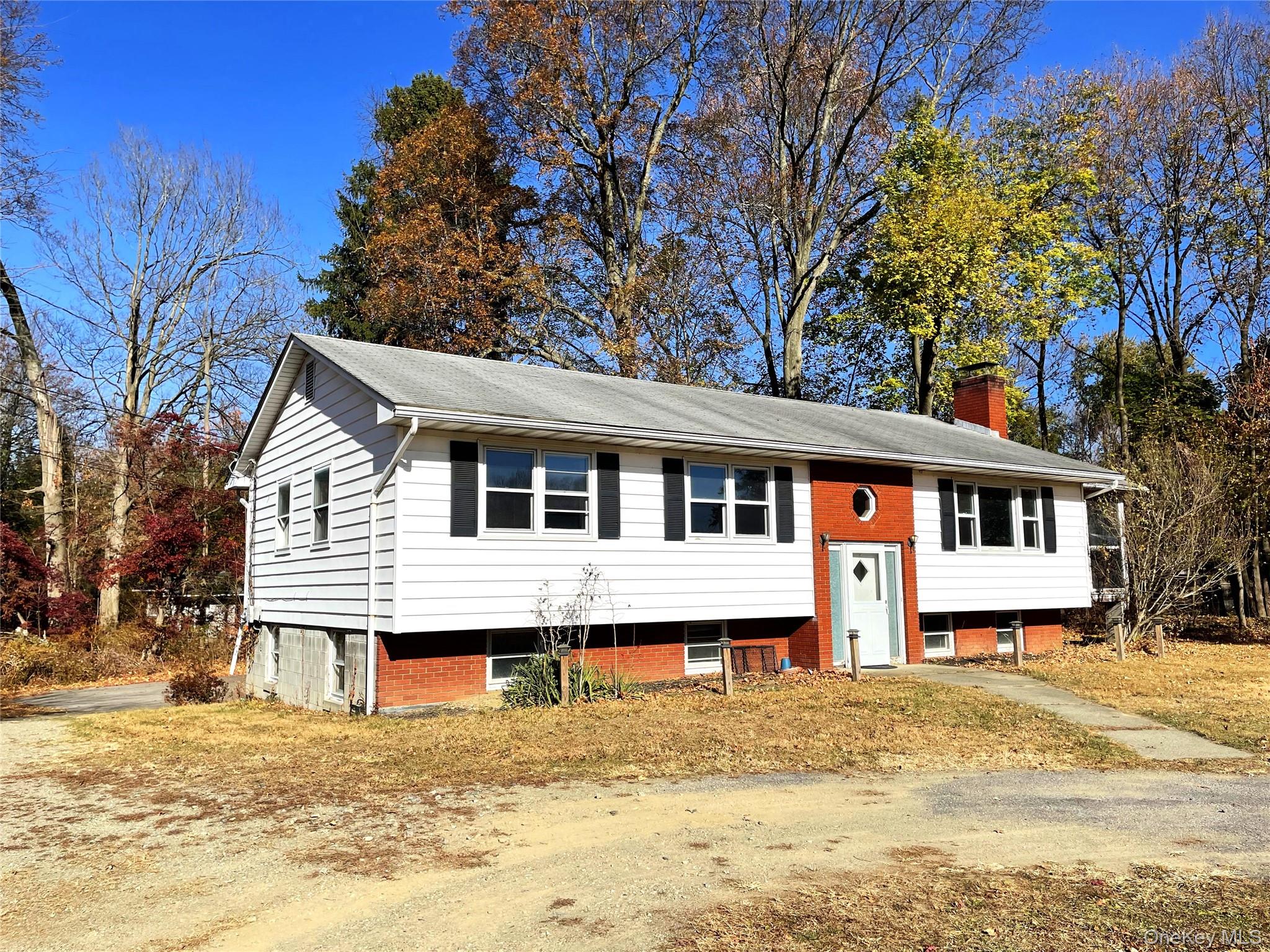 #1 photo, 60 Florence Avenue, 뉴욕주 Fishkill , NY 12524