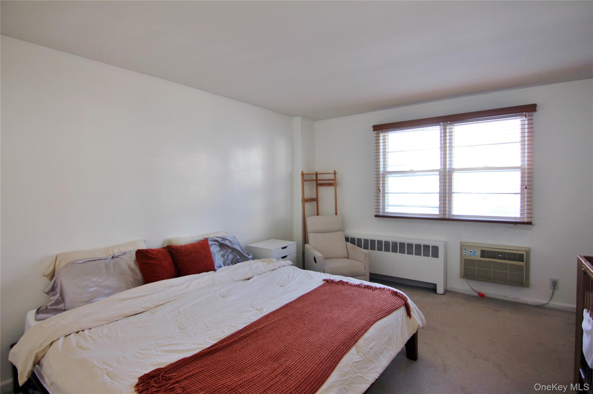 #15 photo, 39 Avon Circle, Rye Brook , NY 10573