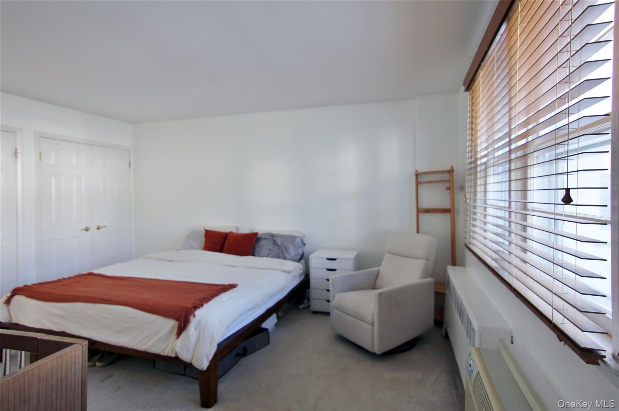 #18 photo, 39 Avon Circle, Rye Brook , NY 10573