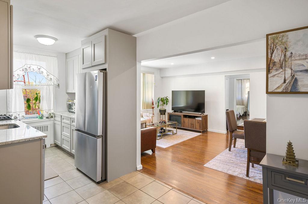 #7 photo, 600 Pelham Road, New Rochelle , NY 10805