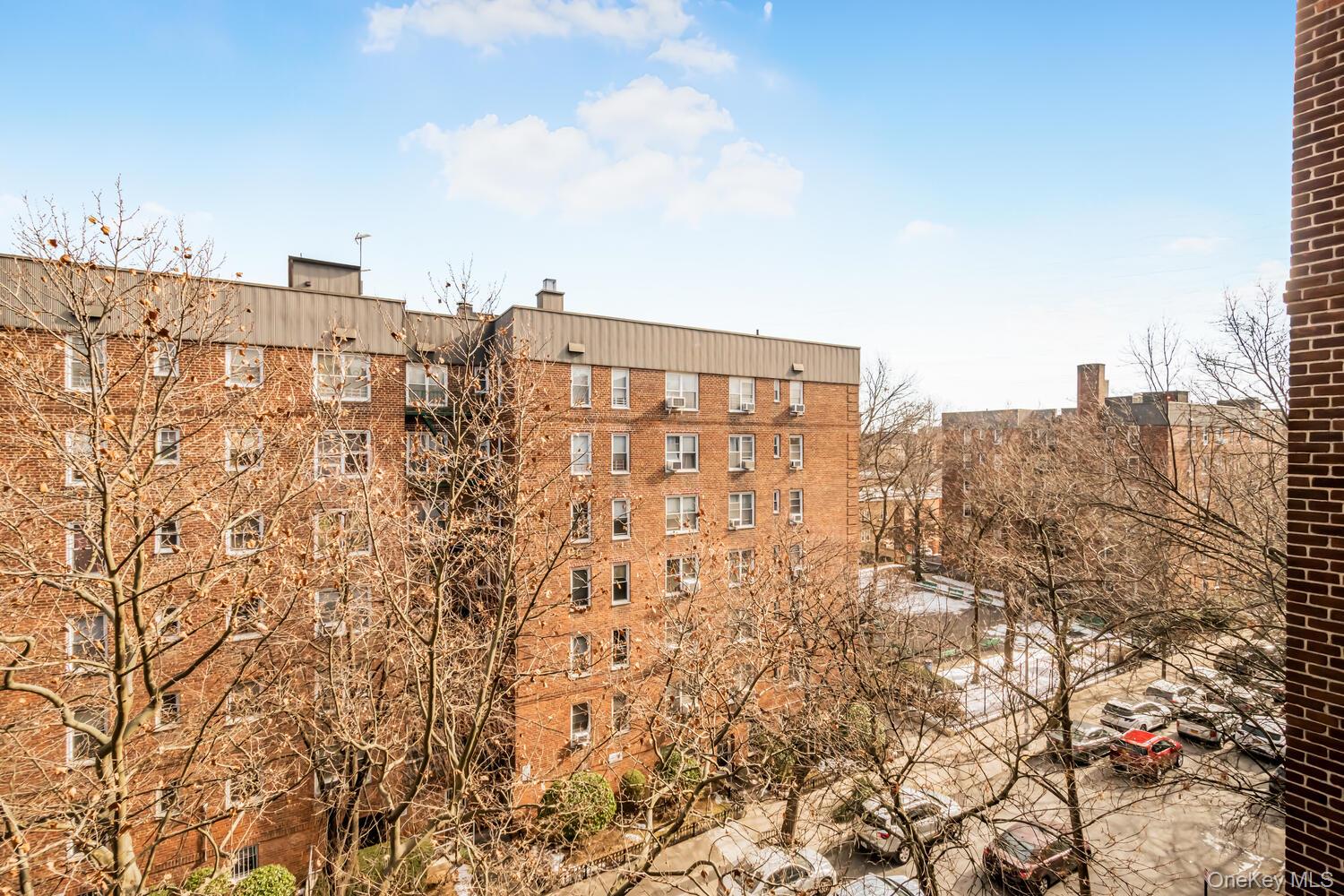 #20 photo, 1475 Thieriot Avenue, 브롱크스 Bronx , NY 10460