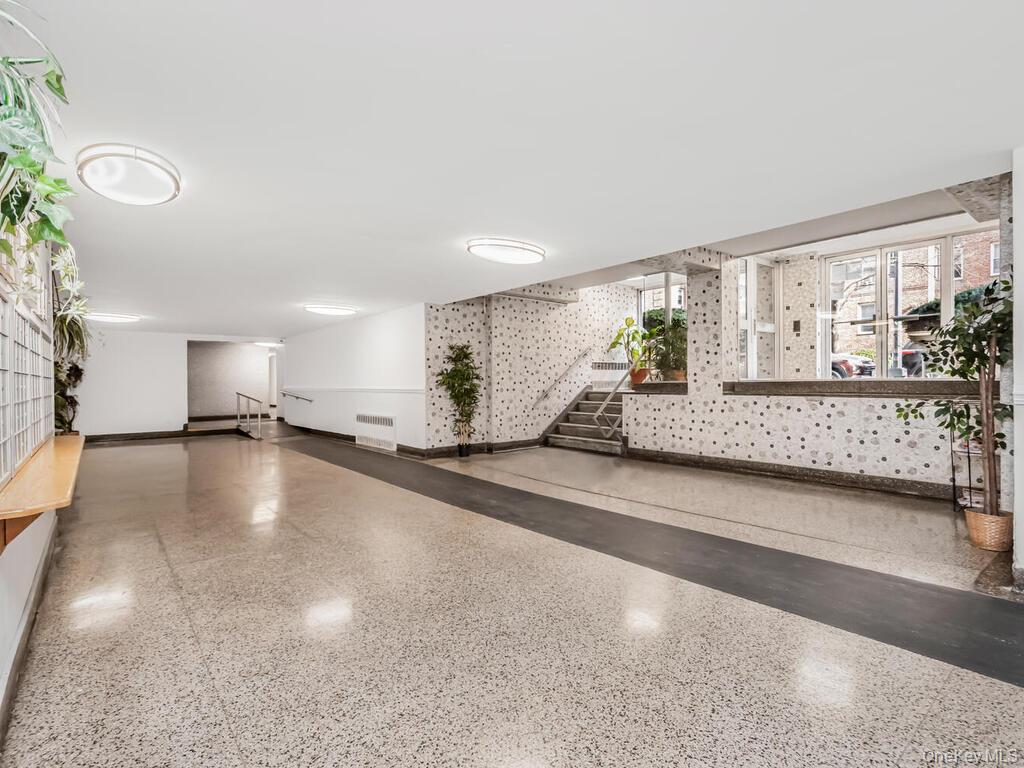 #3 photo, 1475 Thieriot Avenue, 브롱크스 Bronx , NY 10460