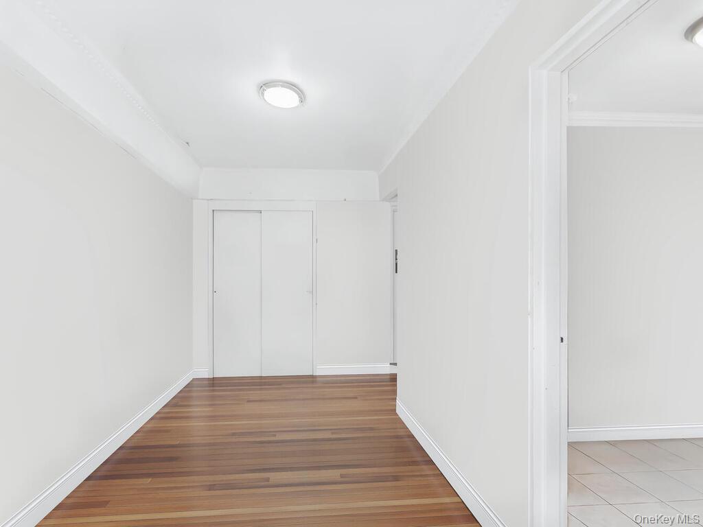 #4 photo, 1475 Thieriot Avenue, 브롱크스 Bronx , NY 10460