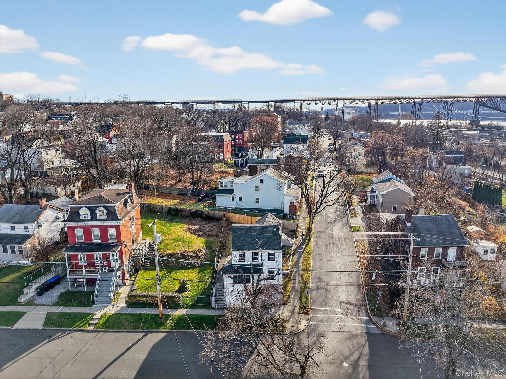 #18 photo, 27 Spruce Street, 뉴욕주 Poughkeepsie , NY 12601